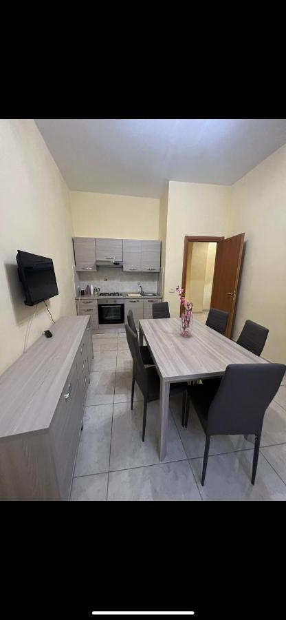 Apartment Duomo House Naples